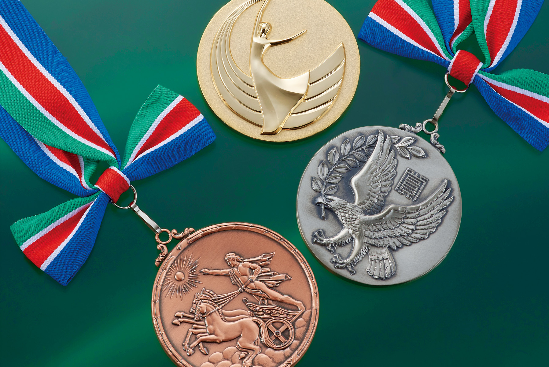 JAS-RLM-77 色は金メダル・銀メダル・銅メダルの3種類から選べ、9種類の図柄選択が可能な高級感漂う大きなメダル