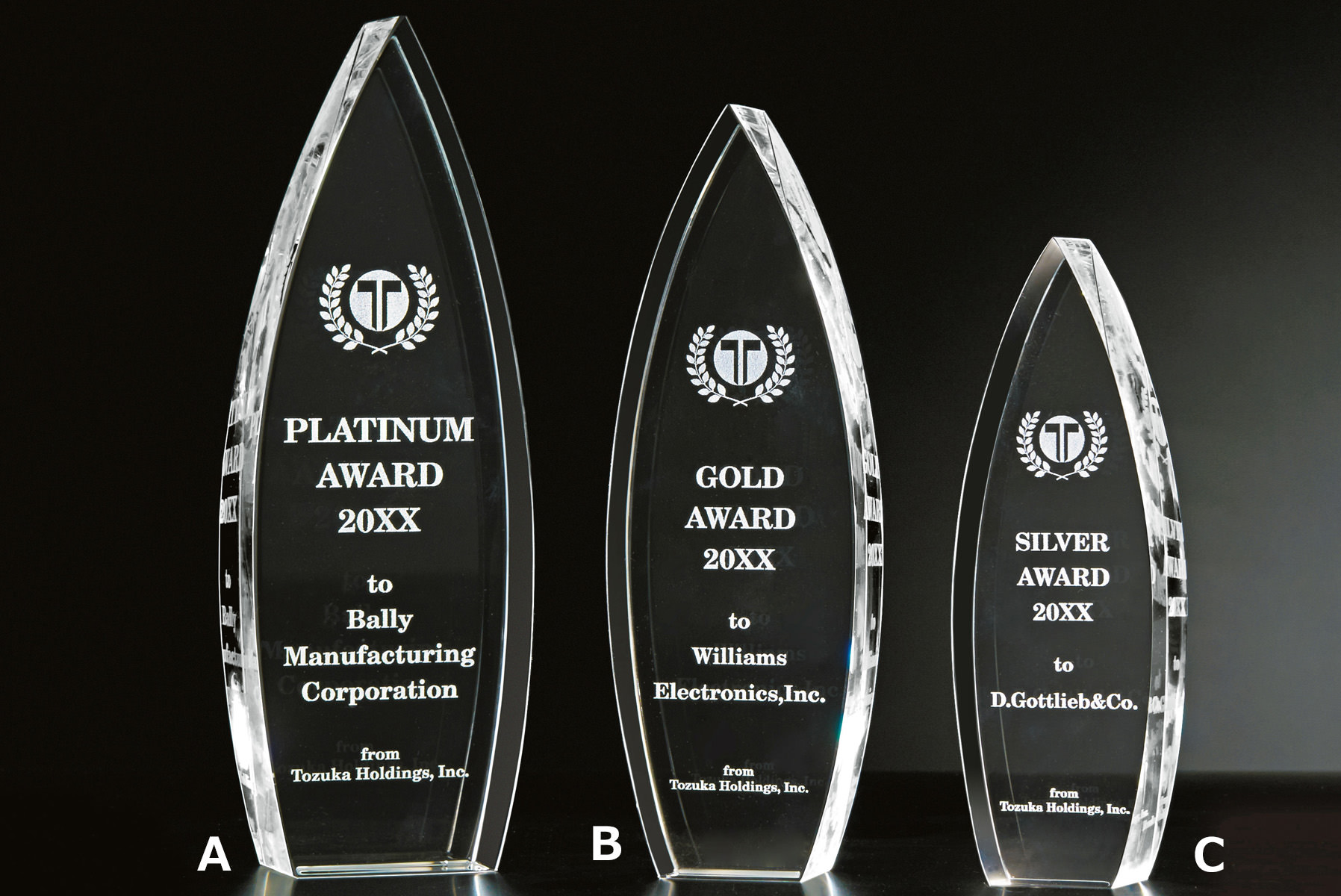 滑らかな曲線が美しいセミオーダートロフィー JS-L94-02