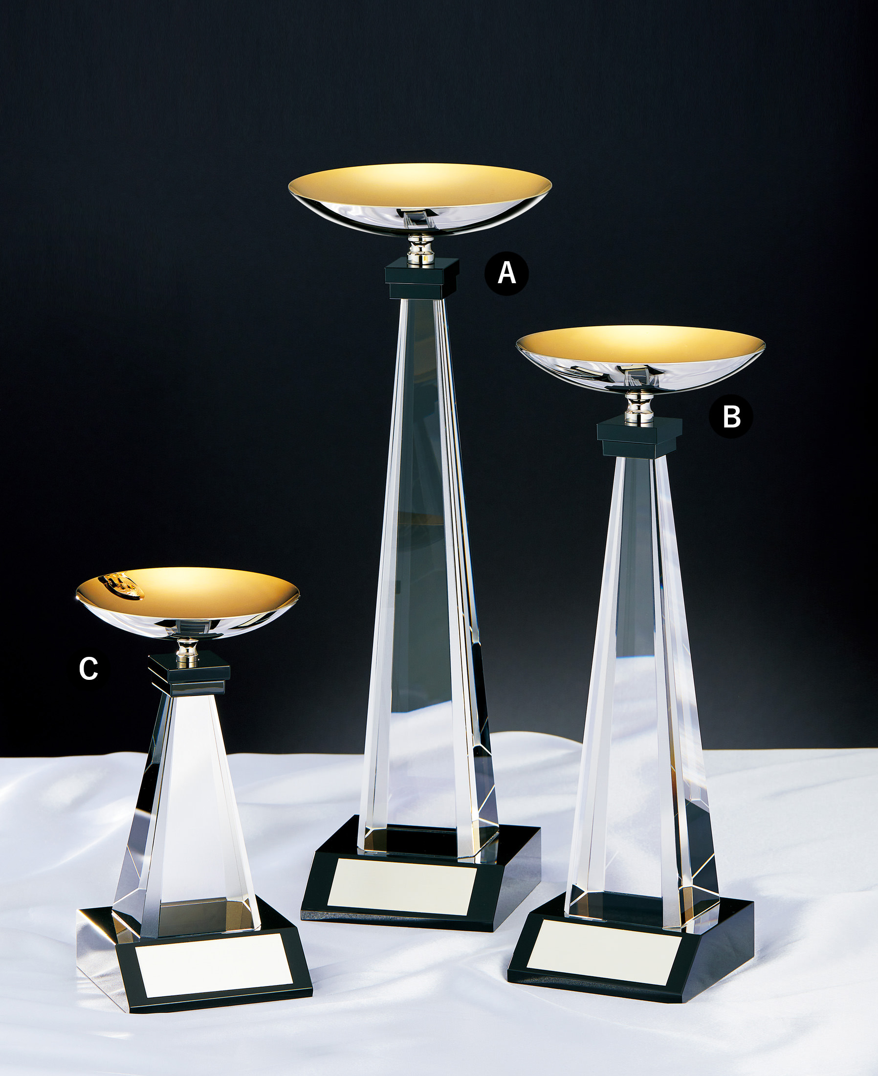 持ち回りに最適な高級クリスタルカップ JS-YC-4948