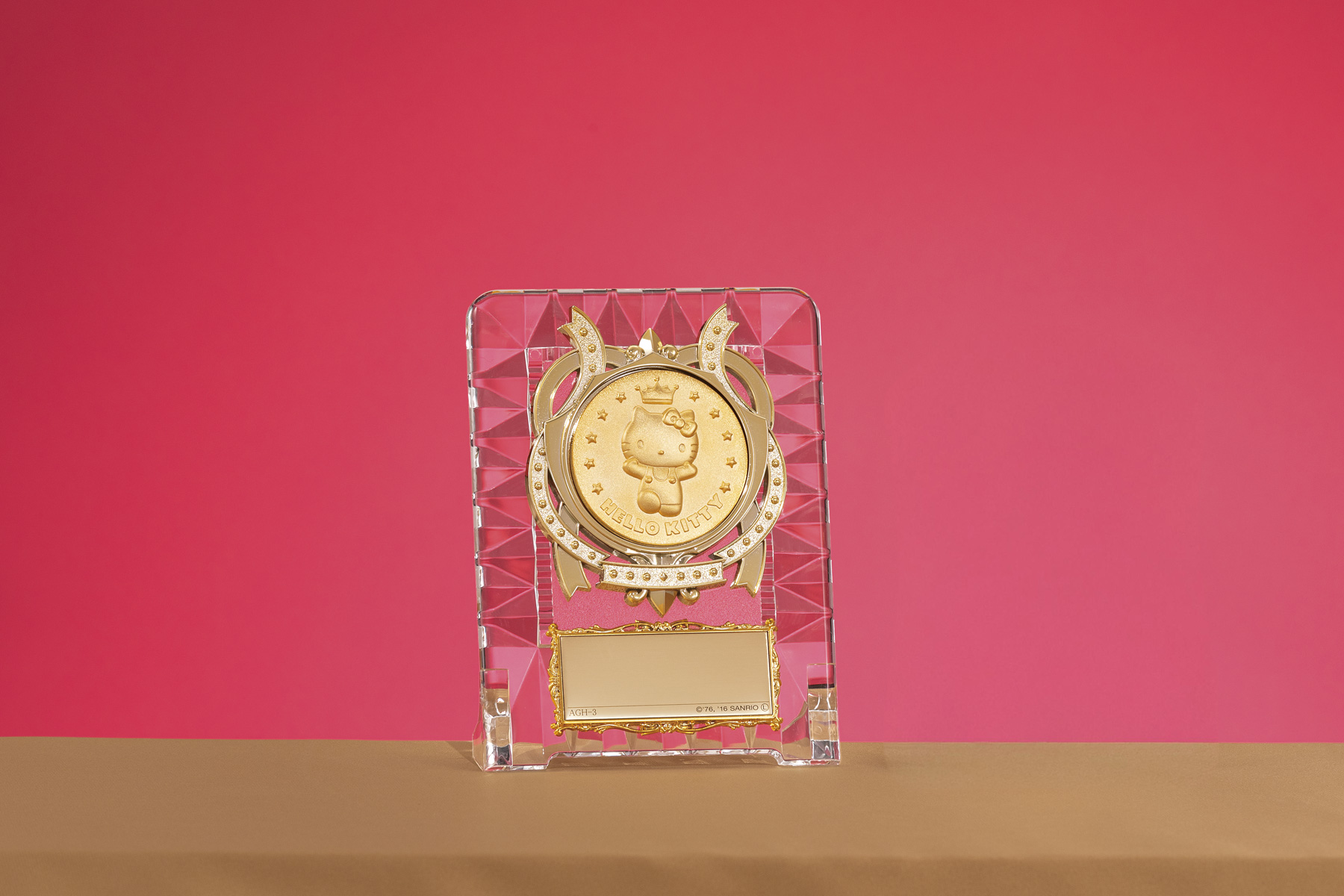 ハローキティのかわいい記念表彰楯 JSH-ZKK-301