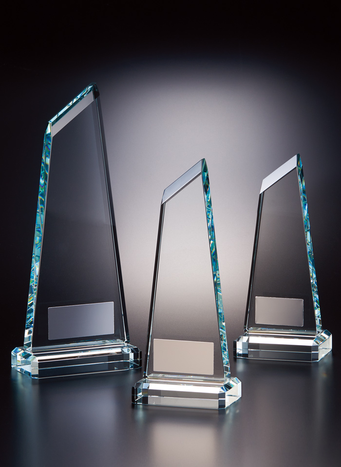 クリスタルトロフィー JW-BW-2033｜高さ18.5センチ～【2～4営業日後発送】