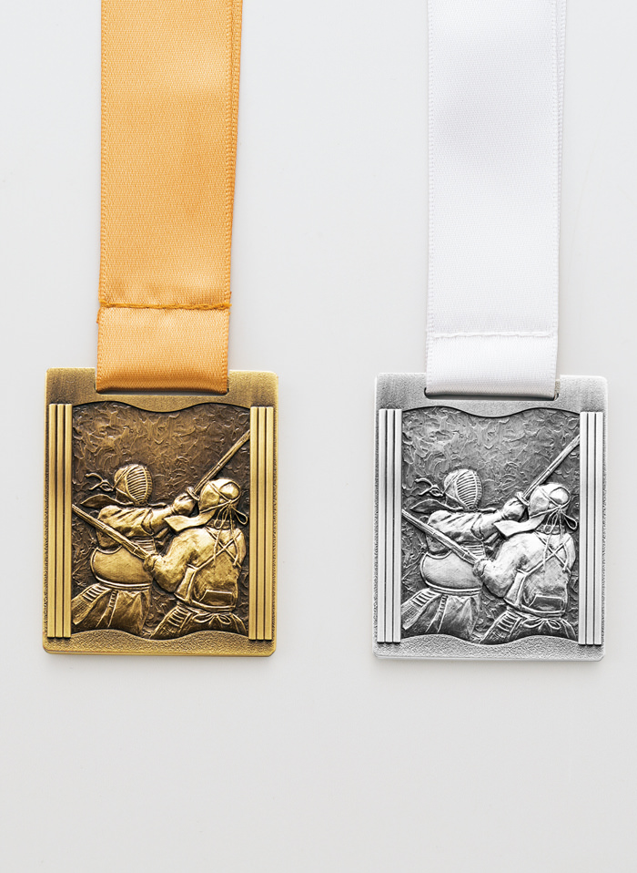 剣道用真鍮古美仕上げの種目取替えメダル　JW-MQ-kendo