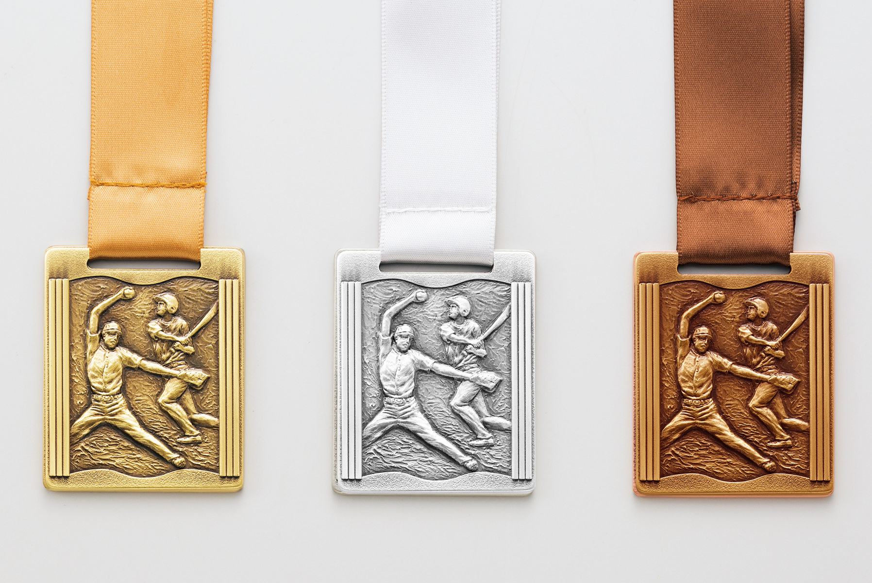 ソフトボール用真鍮古美仕上げの種目取替えメダル　JW-MQ-softball