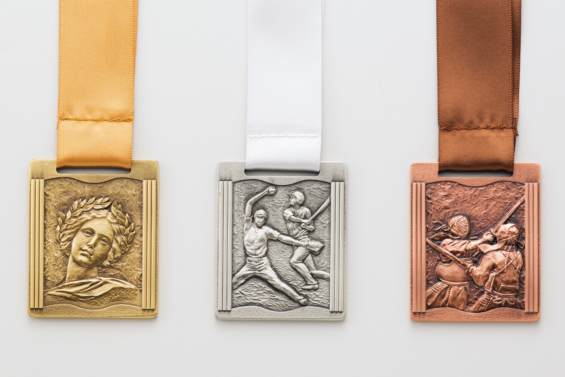 古代ギリシャをイメージした真鍮古美仕上げの種目取替えメダル　JW-MQ