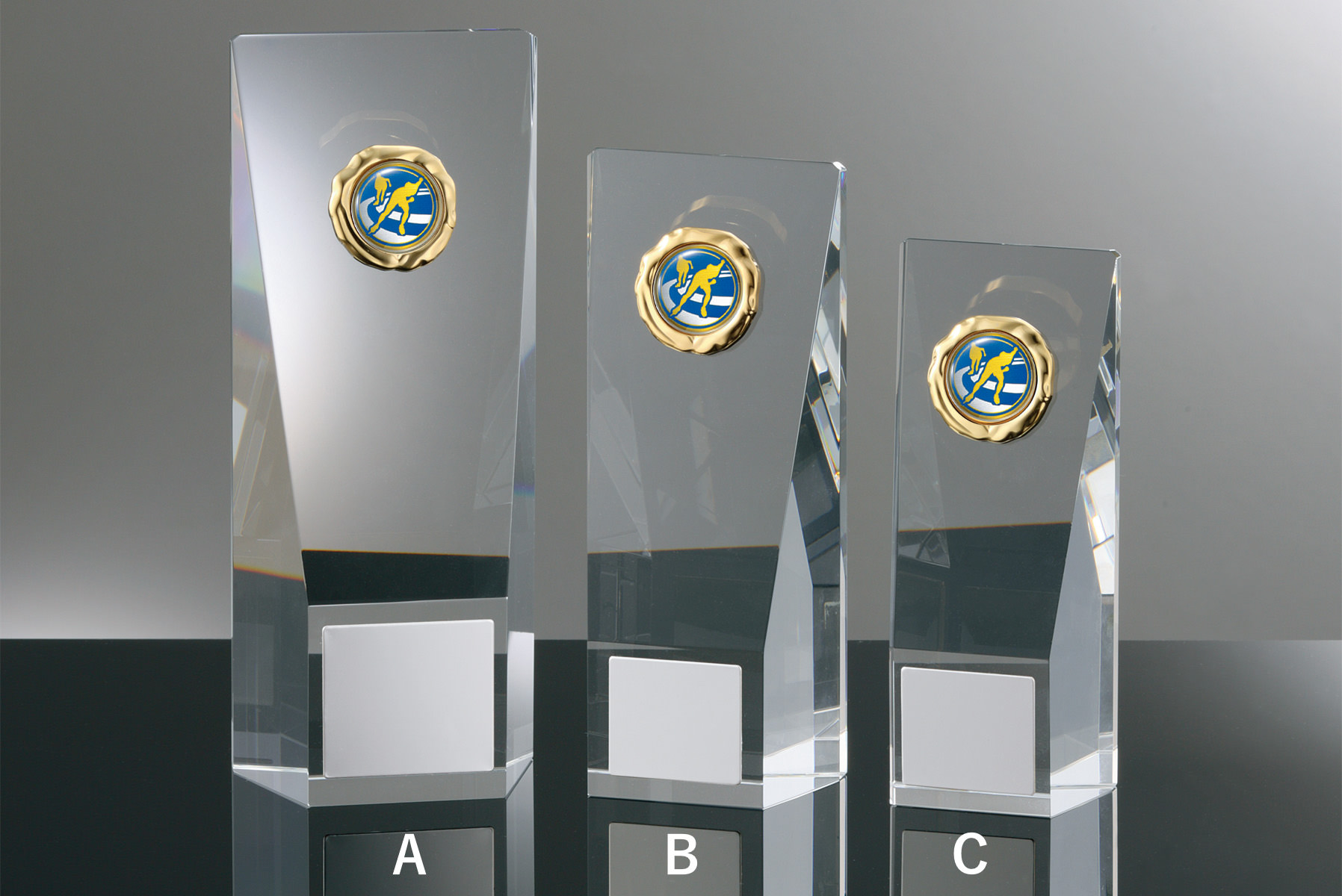 スケートマークがついたクリスタルトロフィー JW-RB-6065-skate