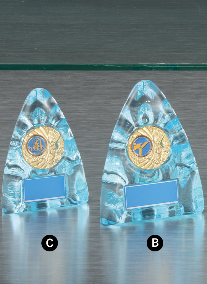 青色のガラスが印象的な美しいガラス製表彰楯　JW-RS-6072