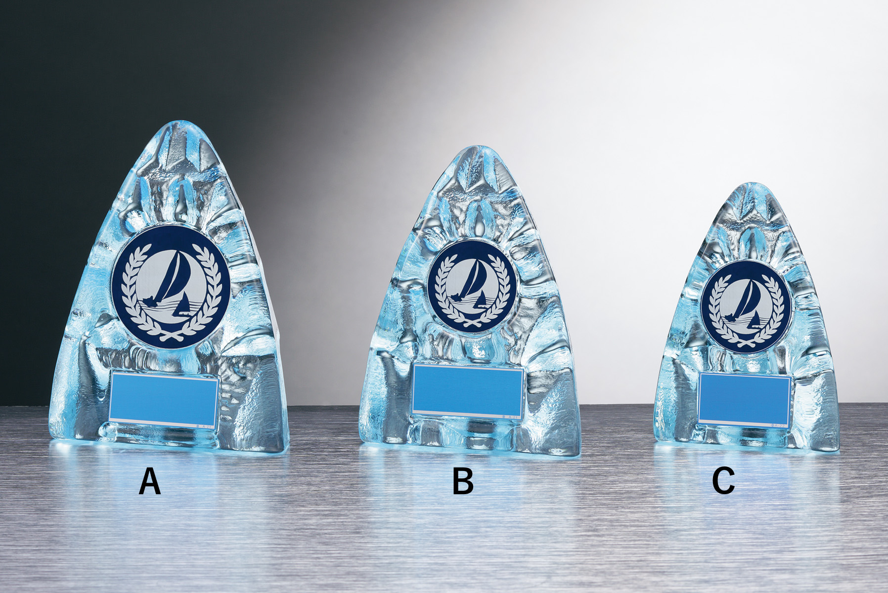 JW-RS-6092-yacht　透き通るようなマリンブルーが美しいマリンスポーツにおすすめのヨット用表彰楯