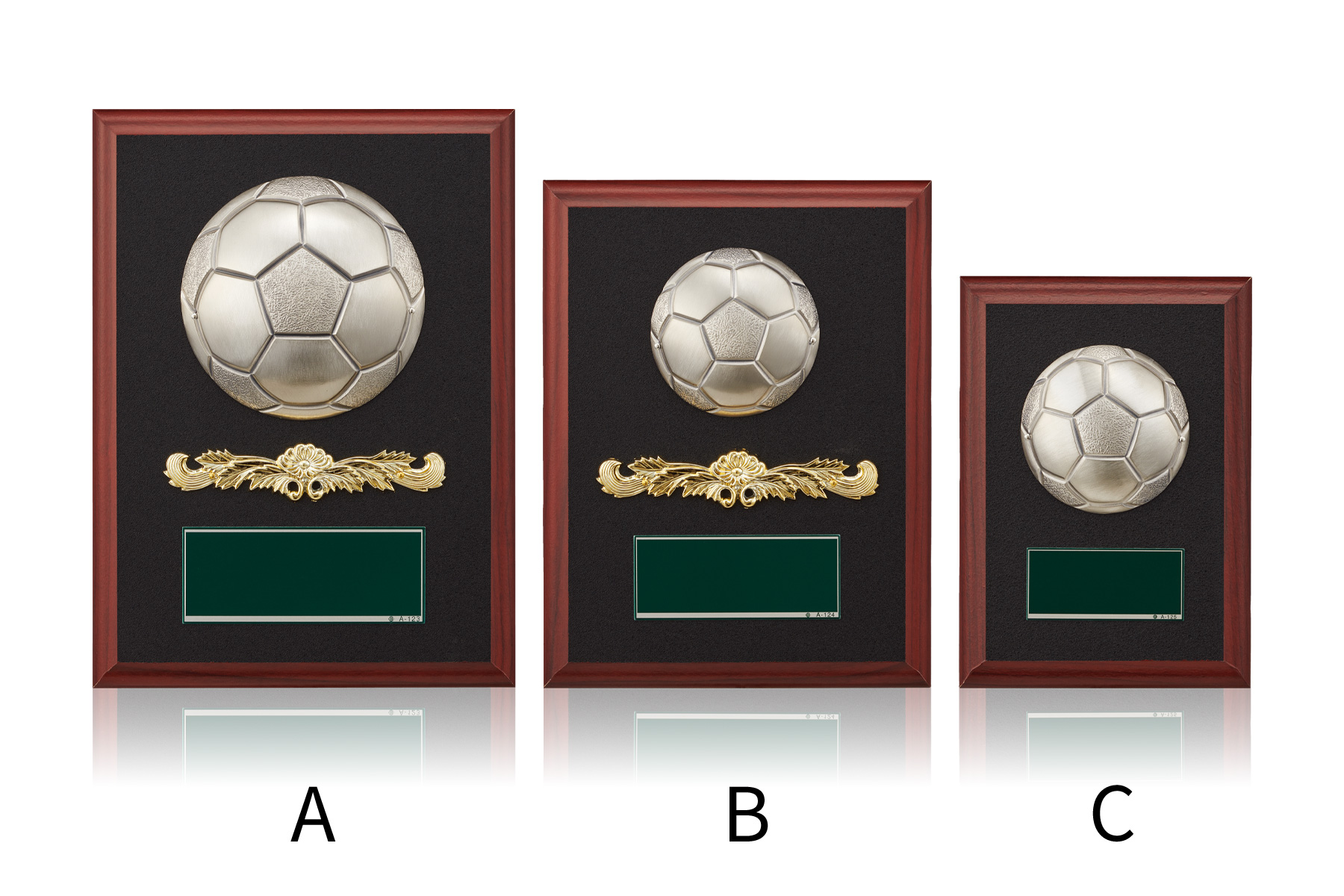 JW-SO-5022　緑色に輝く光沢塗装が美しくサッカーボールが目立つ人気の表彰楯